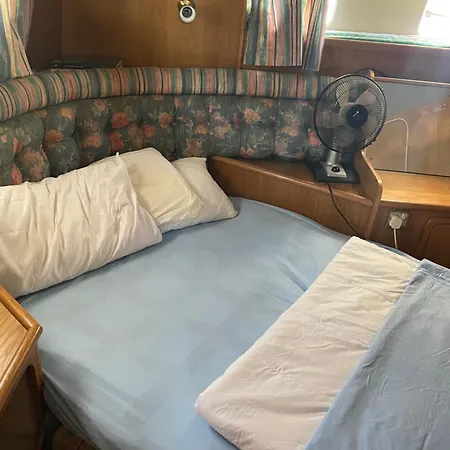 Yacht For Botel